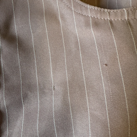 Pink pinstripes - Picture 7 of 12